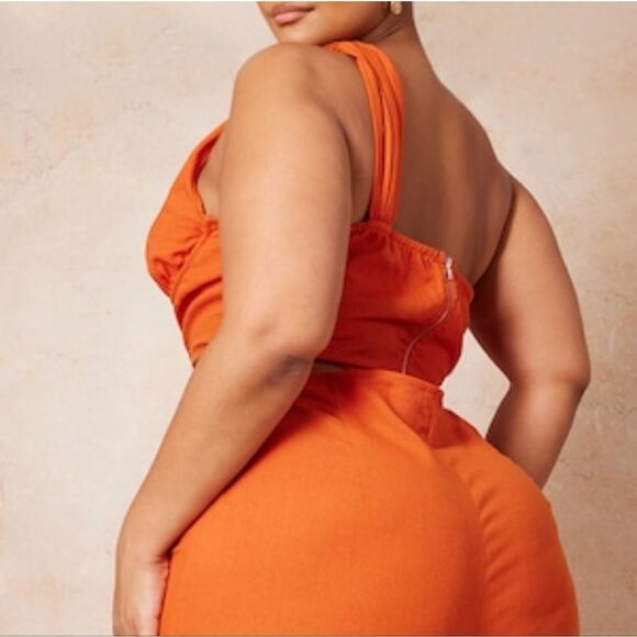 Pretty little thing Plus Rust One Shoulder Corset Top Size 22 (3XL) NWT - Picture 2 of 11